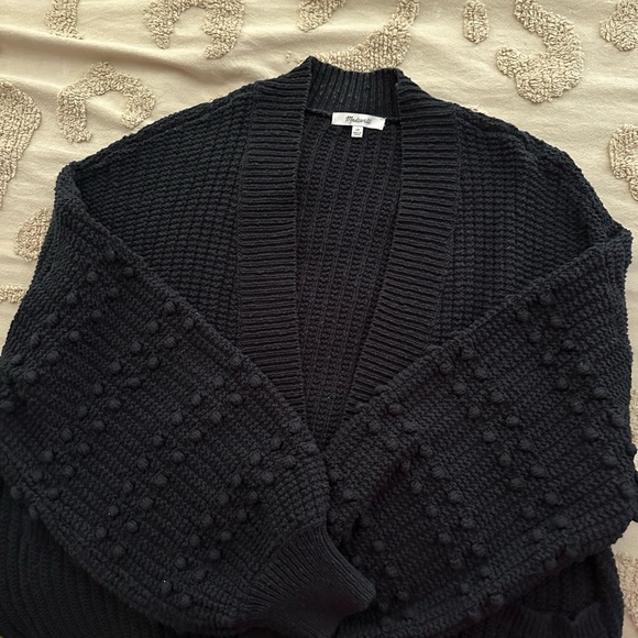 Black Cardigan Sweater for Cozy Layering - Picture 4 of 5